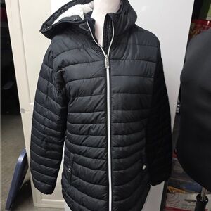 hollister puffer jacket women’s size medium